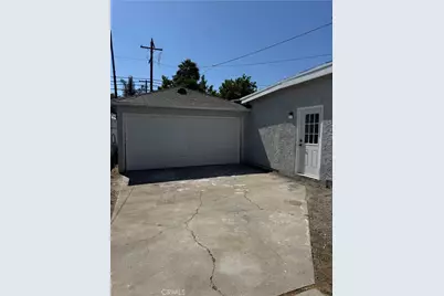 709 S Chester Avenue, Compton, CA 90221 - Photo 23