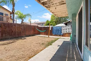 137 Elmtree, Perris, CA 92571 - Photo 5