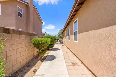 43022 Carpenter, Lancaster, CA 93535 - Photo 27