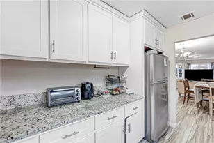 1782 W 36th Pl, Los Angeles, CA 90018 - Photo 15
