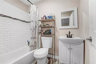 1782 W 36th Pl, Los Angeles, CA 90018 - Photo 9