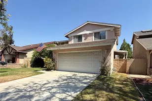 27544 Lovage Ct, Saugus, CA 91350 - Photo 3