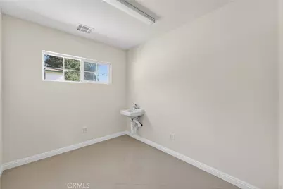 447 N Prairie Avenue, Inglewood, CA 90301 - Photo 9