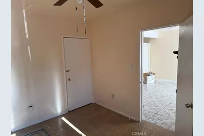 7828 Bell, Los Angeles, CA 90001 - Photo 9