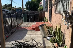 7828 Bell, Los Angeles, CA 90001 - Photo 5