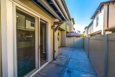 2330 S Via Esplanade #22, Ontario, CA 91762 - Photo 23