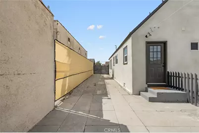 1707 W 65th Place, Los Angeles, CA 90047 - Photo 27