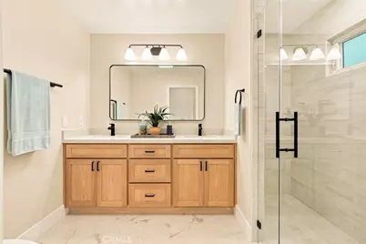 226 Santa Isabel Ave, Costa Mesa, CA 92627 - Photo 45