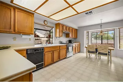 8526 Valley View Drive, Hesperia, CA 92344 - Photo 7