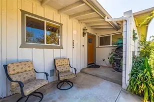 2390 Gloucester, Riverside, CA 92506 - Photo 3