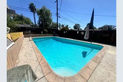 2390 Gloucester, Riverside, CA 92506 - Photo 25