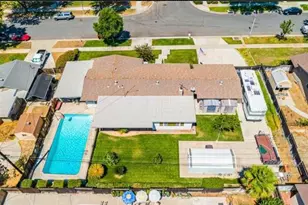 2390 Gloucester, Riverside, CA 92506 - Photo 39