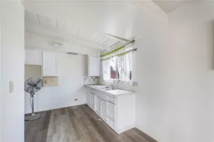 254 W 83rd St, Los Angeles, CA 90003 - Photo 15