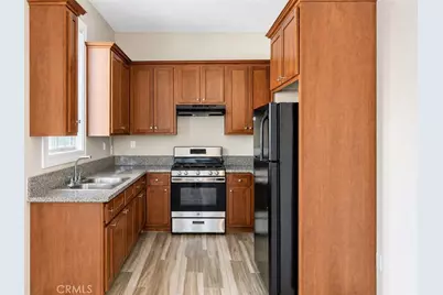 737 E 47th Street, Los Angeles, CA 90011 - Photo 17