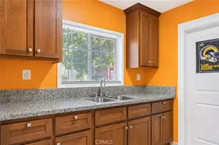 737 E 47th St, Los Angeles, CA 90011 - Photo 37