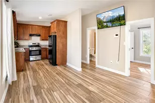 737 E 47th St, Los Angeles, CA 90011 - Photo 17