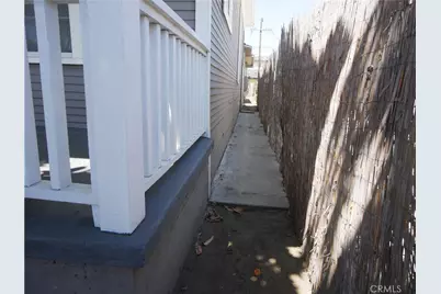 737 E 47th Street, Los Angeles, CA 90011 - Photo 47