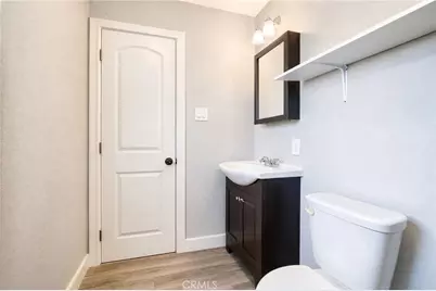 737 E 47th Street, Los Angeles, CA 90011 - Photo 43