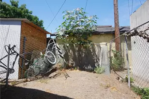 737 E 47th St, Los Angeles, CA 90011 - Photo 49