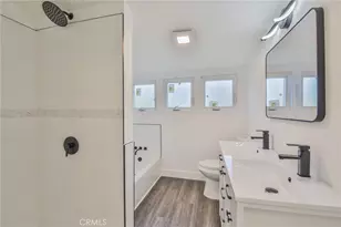 1301 W 46th, Los Angeles, CA 90037 - Photo 31