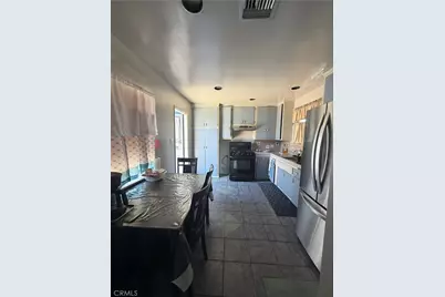 10445 Rose Hedge Drive, Whittier, CA 90606 - Photo 11
