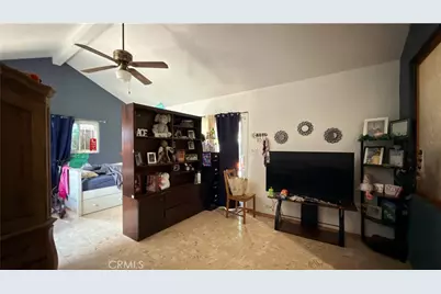 10239 Garfield, South Gate, CA 90280 - Photo 13