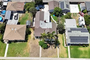 10239 Garfield, South Gate, CA 90280 - Photo 3