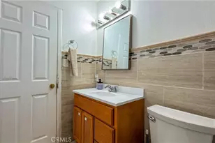 10239 Garfield, South Gate, CA 90280 - Photo 17