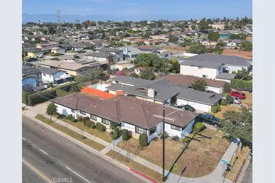 1345 W 124th, Los Angeles, CA 90044 - Photo 13
