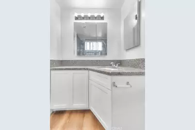 1345 W 124th, Los Angeles, CA 90044 - Photo 71