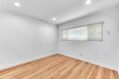 1345 W 124th, Los Angeles, CA 90044 - Photo 35