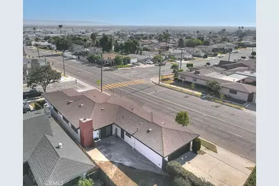 1345 W 124th, Los Angeles, CA 90044 - Photo 9
