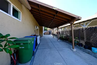 953 S Hollins Street, Los Angeles, CA 90023 - Photo 39