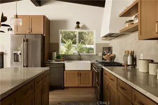 885 Montecito, Los Angeles, CA 90031 - Photo 7
