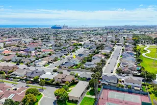 9631 Indian Wells, Huntington Beach, CA 92646 - Photo 27