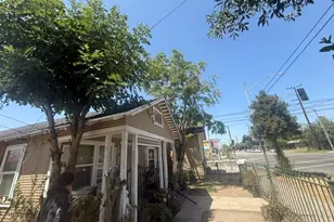 1087 W 9th, San Bernardino, CA 92411 - Photo 65
