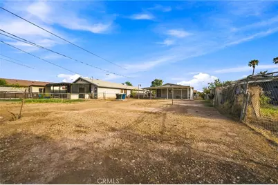 219 E Brighton, El Centro, CA 92243 - Photo 27