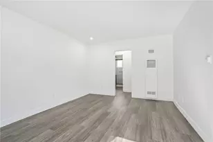 925 W 84th, Los Angeles, CA 90044 - Photo 45