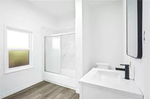 925 W 84th, Los Angeles, CA 90044 - Photo 15