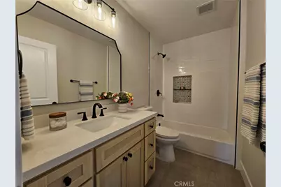 12126 Ainsworth St, Los Angeles, CA 90044 - Photo 19