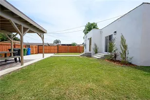 12126 Ainsworth St, Los Angeles, CA 90044 - Photo 29