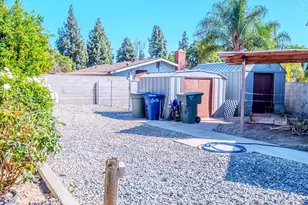 1355 N Orange Ave, Ontario, CA 91764 - Photo 21