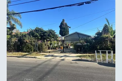 8903 S Denker, Los Angeles, CA 90047 - Photo 15