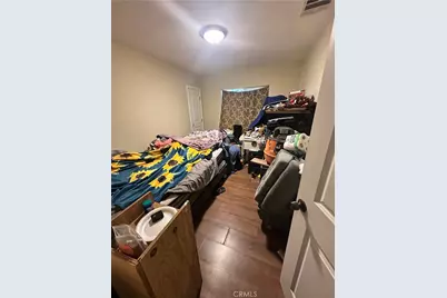 8903 S Denker, Los Angeles, CA 90047 - Photo 5