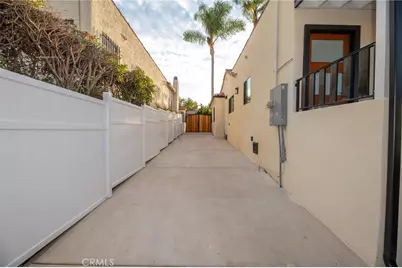 4832 S Victoria, View Park, CA 90043 - Photo 41
