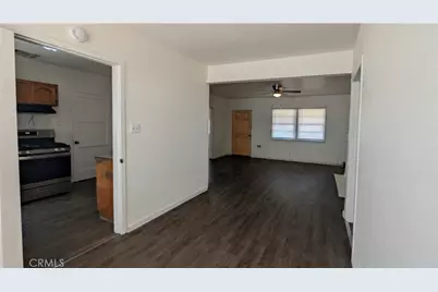 1034 W Poplar Street, Compton, CA 90220 - Photo 5