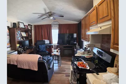 1850 W Orangethorpe #81E, Fullerton, CA 92833 - Photo 15