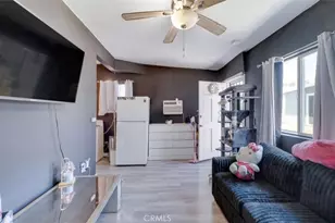 10347 Kalmia St, Los Angeles, CA 90002 - Photo 25