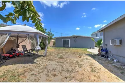 10347 Kalmia Street, Los Angeles, CA 90002 - Photo 31