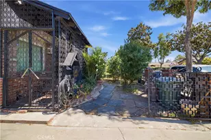 5017 Harbor, Commerce, CA 90040 - Photo 5